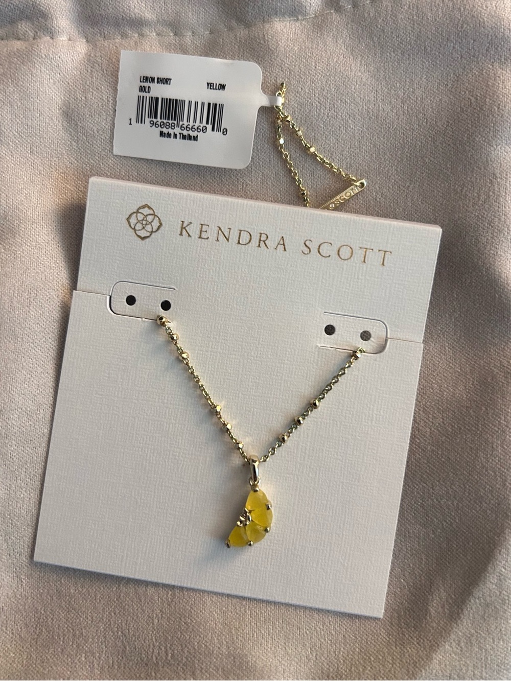 Kendra Scott Lemon Gold Short Pendant Necklace
